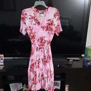 VENUS Pink and Red Floral Midi Dress